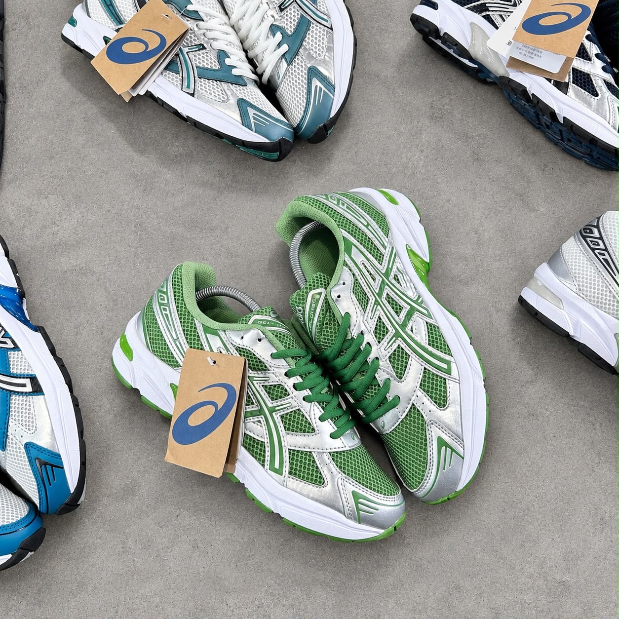 NEW ASICS GEL-1130 “SWAMP GREEN”