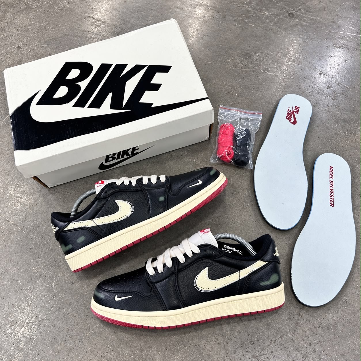 *NEW NIKE AIR JORDAN 1 LOW OG x NIGEL SYLVESTER