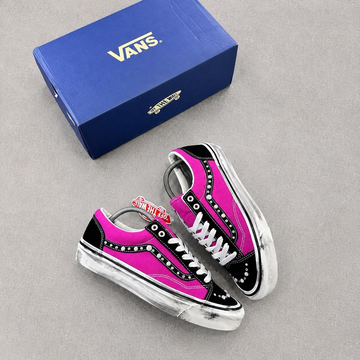 NEW SATOSHI NAKAMOTO x VANS OLD SKOOL  REISSUE 36 LX -  FUCHSIA RED SNKS