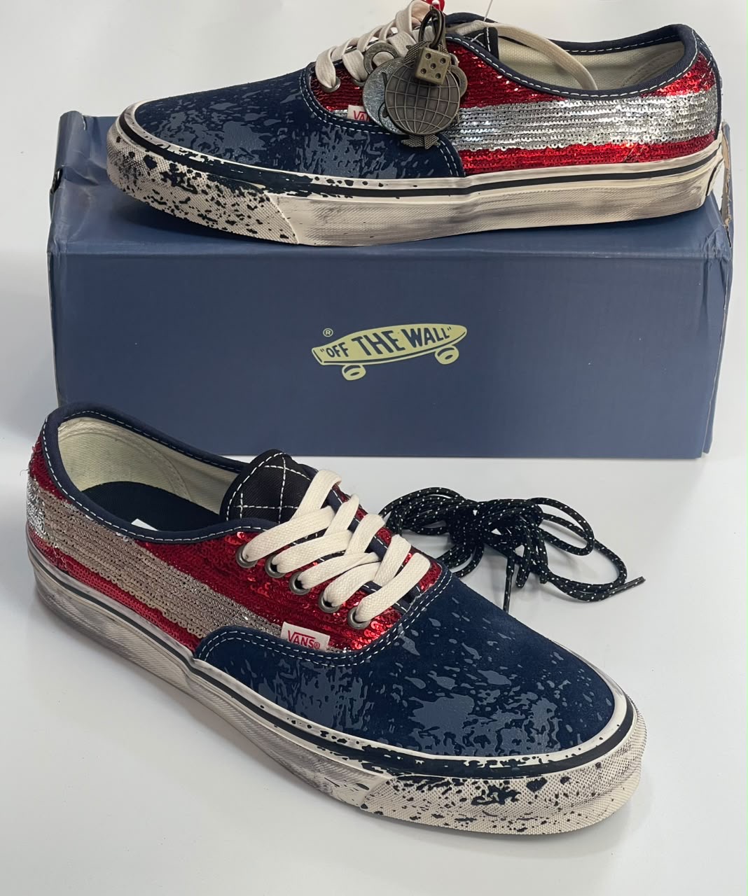 New Vans of the wall