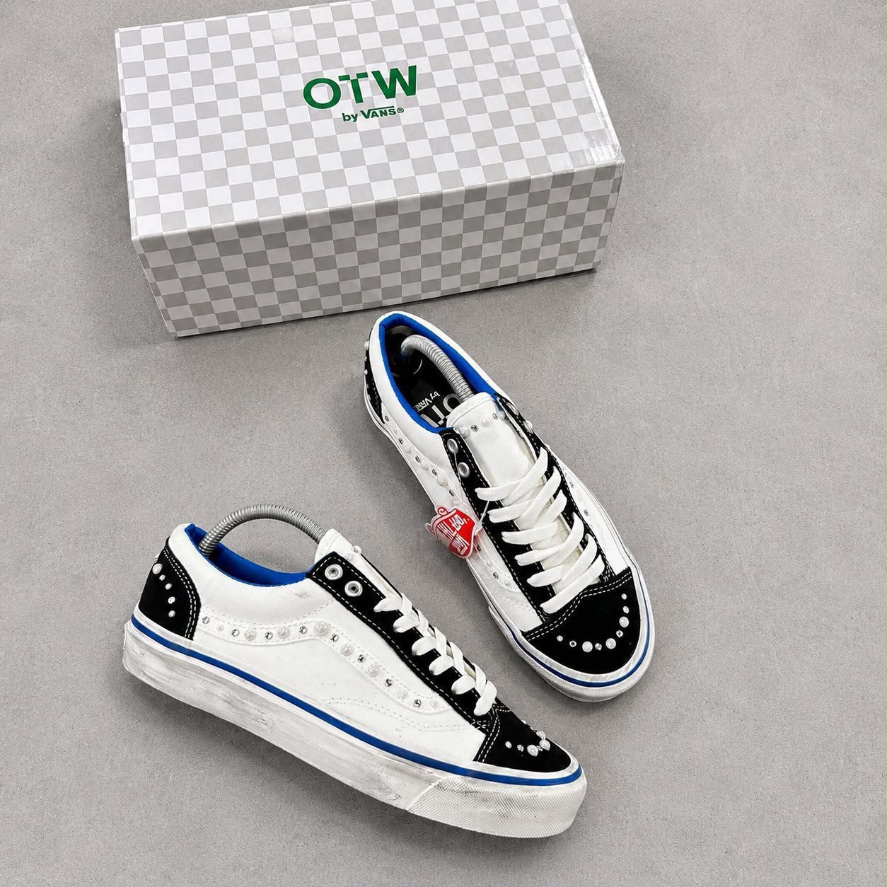 NEW VANS OLD SKOOL 36 LX - PEARLIZED PACK ( WHITE NAVY).
